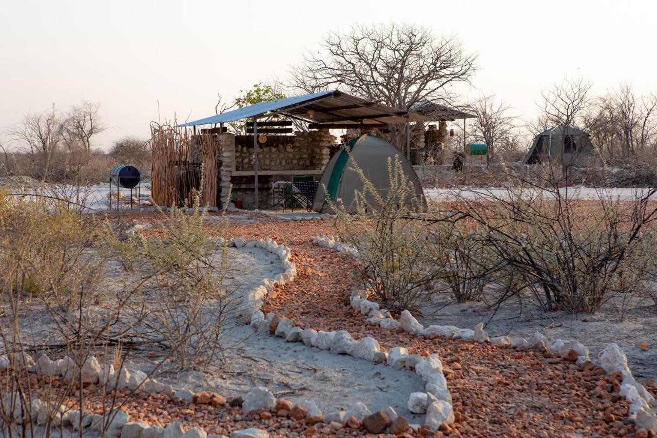 Etosha Trading Post Campsite Okaukuejo Buitenkant foto